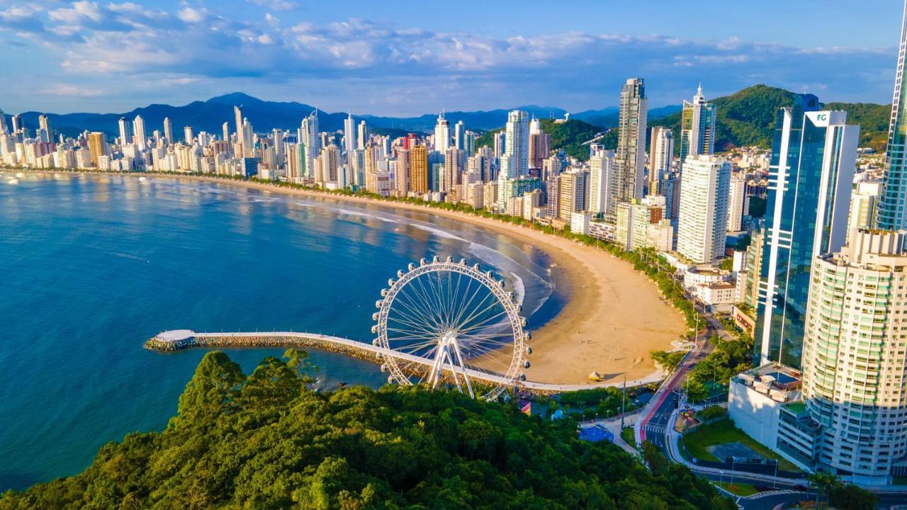 Estaleiro Com Charme - Ar, Churras E Pet Friendly Balneário Camboriú Exterior foto